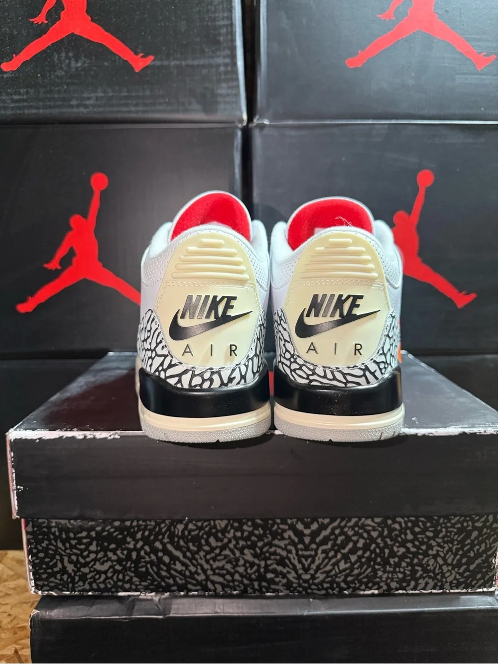 Air Jordan 3 Retro White Cement